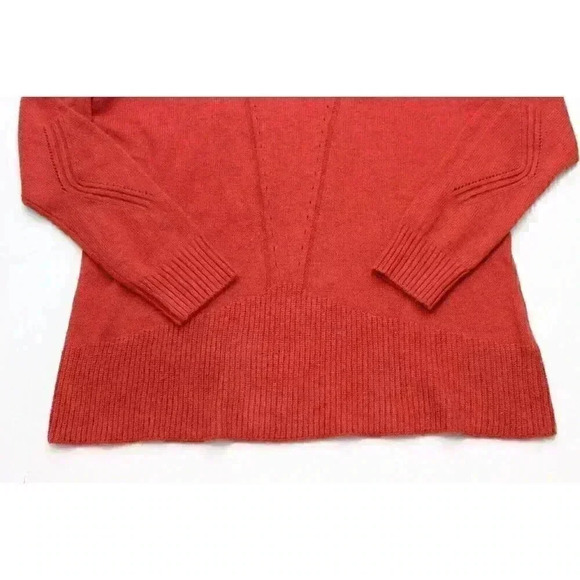 Soft Surroundings Large Burnt Orange Pointelle Knit V-Neck Everest Sweater Knit - Picture 4 of 12